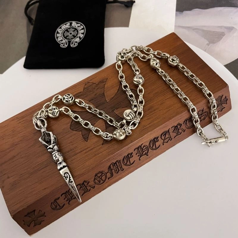 Chrxmx Hxxrts Necklaces DailyWear 300826