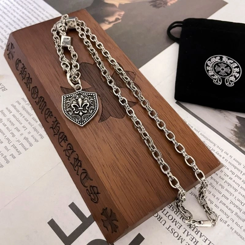 Efficient Chrxmx Hxxrts Necklaces 300817