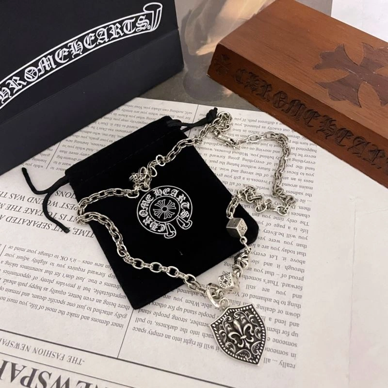 Efficient Chrxmx Hxxrts Necklaces 300817