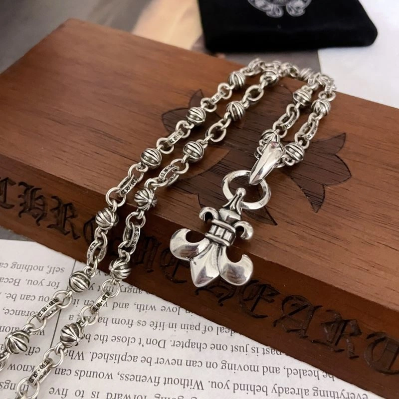 Chrxmx Hxxrts Necklaces Flexible 300823