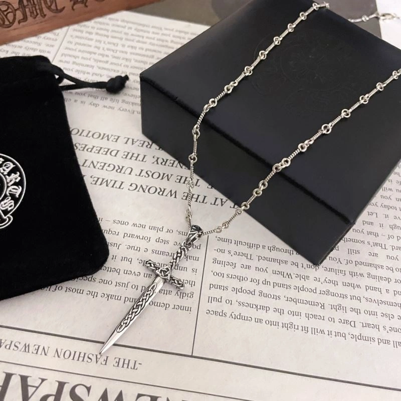 NewStyle Chrxmx Hxxrts Necklaces 300818