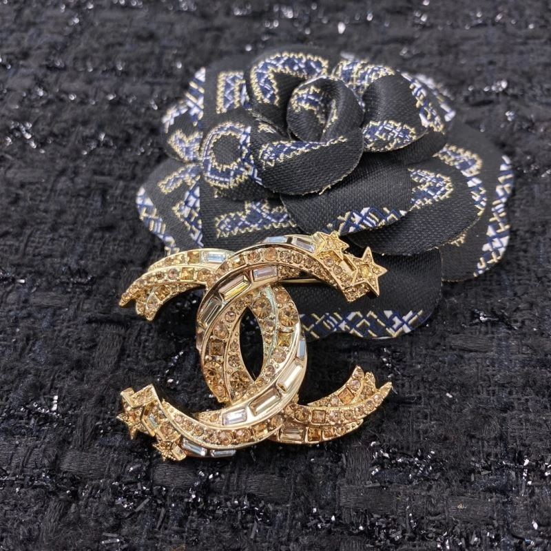 Trendy Chxnxl Brooches 292654