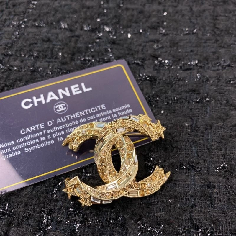 Trendy Chxnxl Brooches 292654