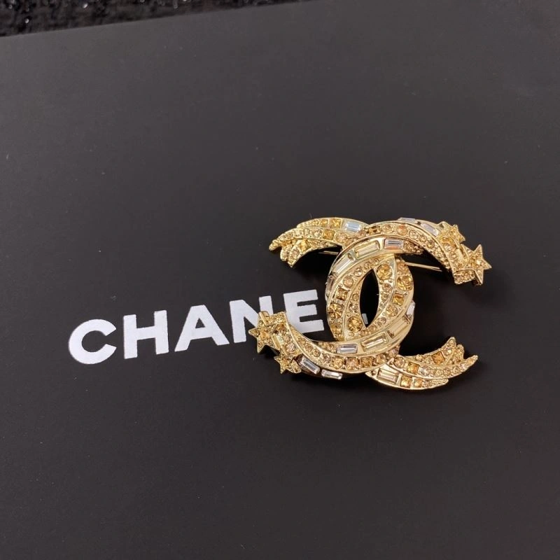 Trendy Chxnxl Brooches 292654