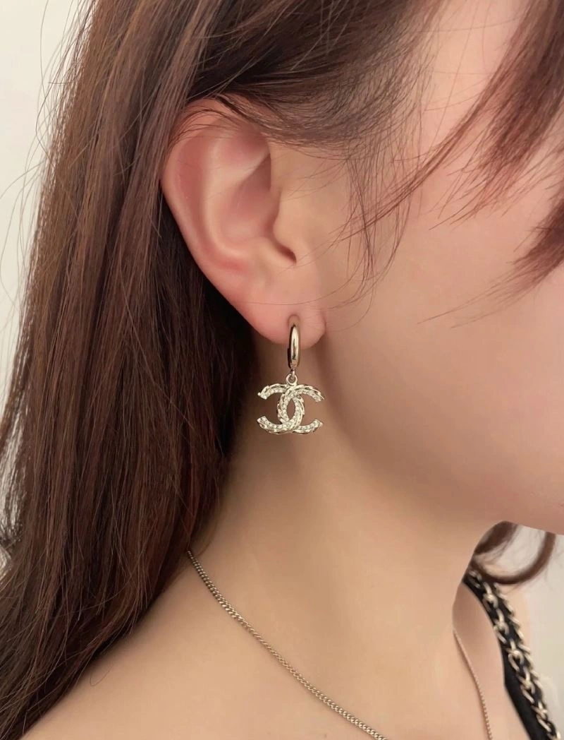 Stylish Chxnxl Earrings 291491