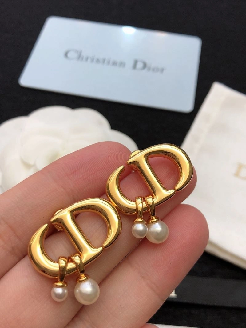 UrbanStyle Christian Dxxr Earrings 295305