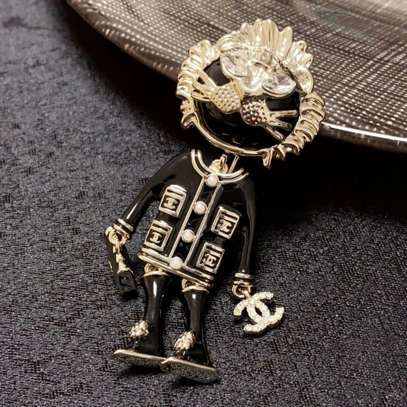 TopPick Chxnxl Brooches 292644