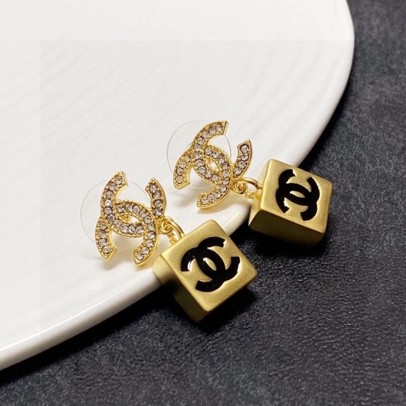 NewStyle Chxnxl Earrings 291481