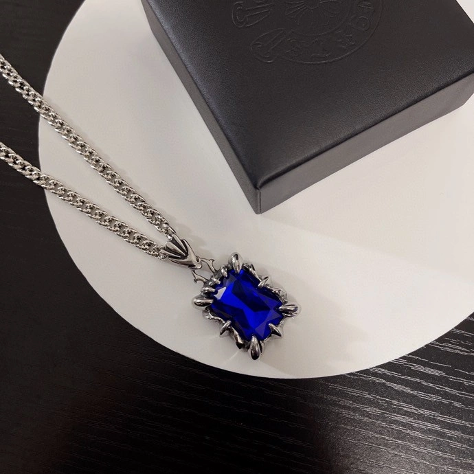 Compact Chrxmx Hxxrts Necklaces 300804