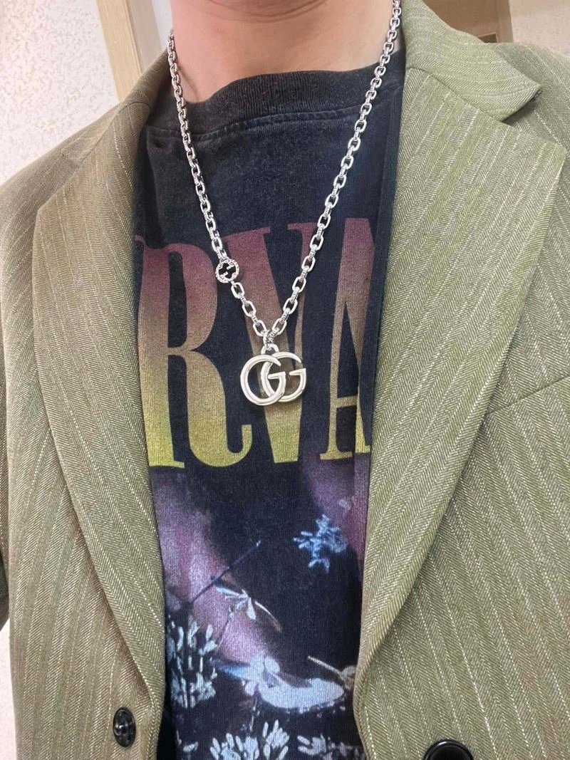 Versatile Gxccx Necklaces 306411