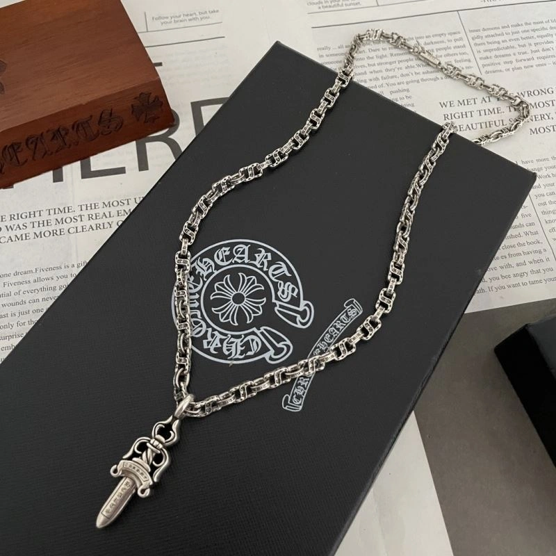 Chrxmx Hxxrts Necklaces Compact 300805