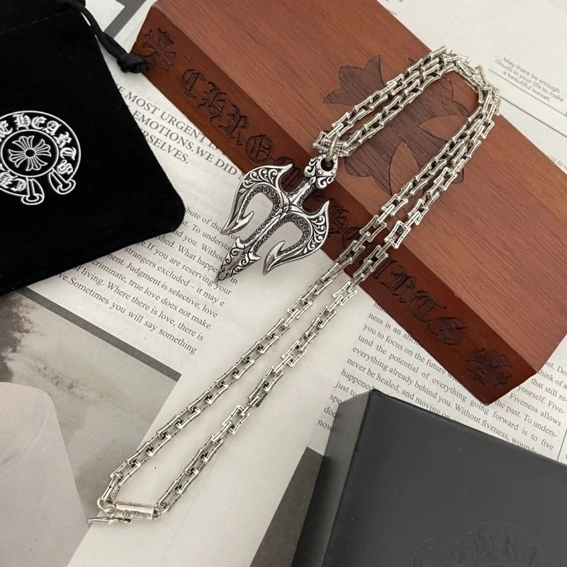 UrbanStyle Chrxmx Hxxrts Necklaces 300814