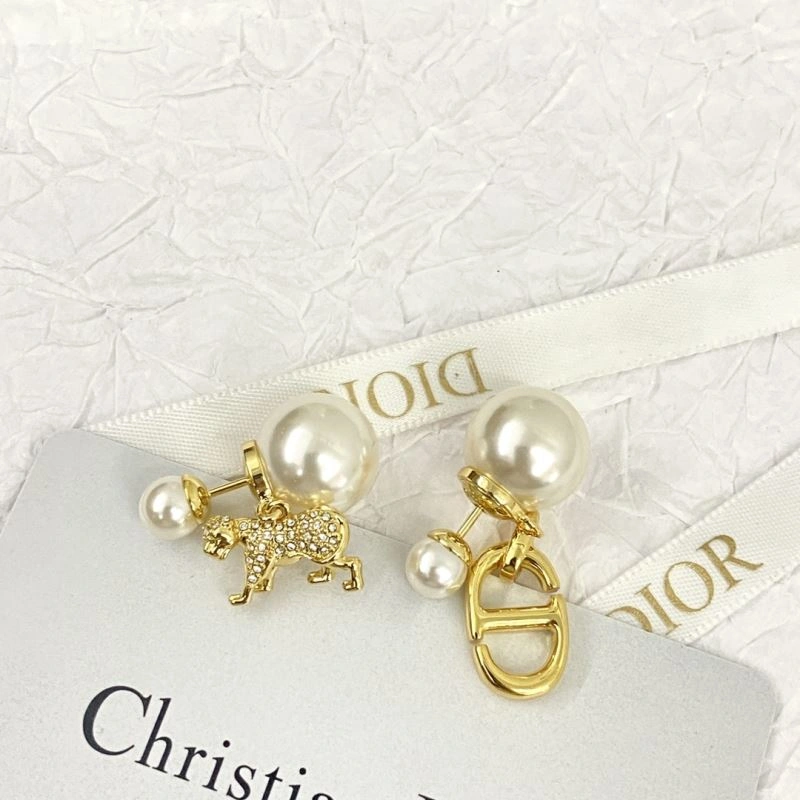 Cozy Christian Dxxr Earrings 295303