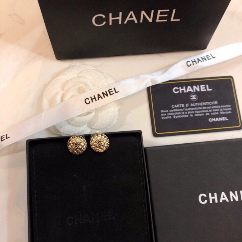 Chxnxl Earrings WellDesigned 291475