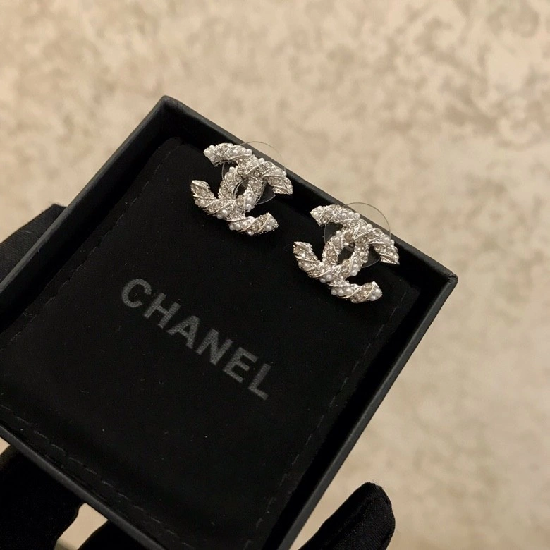 Chxnxl Earrings Practical 291463