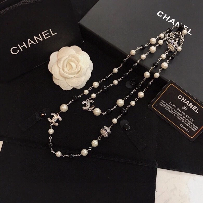 Chxnxl Brooches WellDesigned 292625