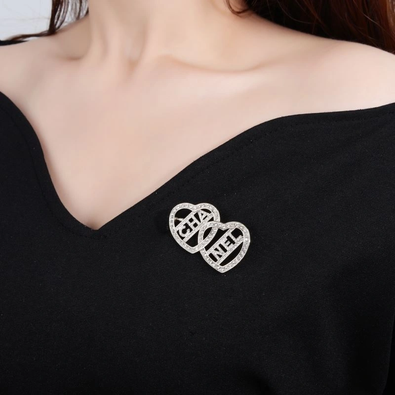 Chxnxl Brooches TopPick 292622