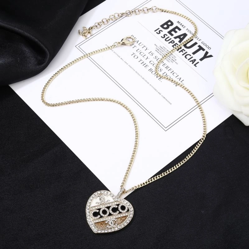 Elegant Chxnxl Brooches 292612