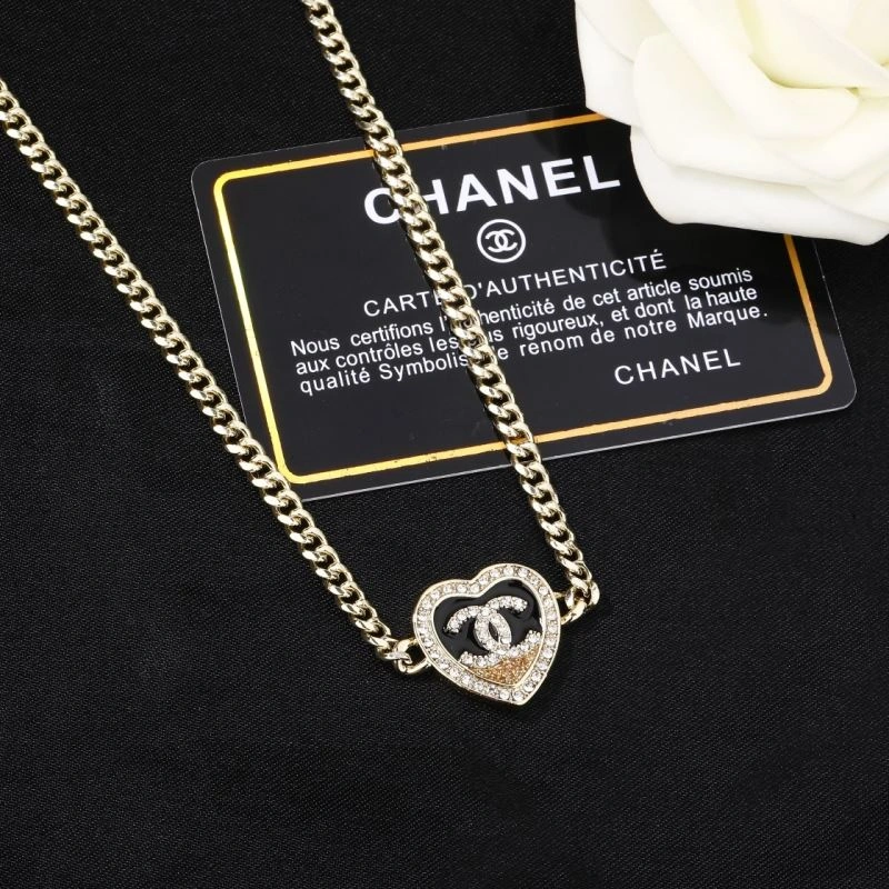 Sophisticated Chxnxl Brooches 292616