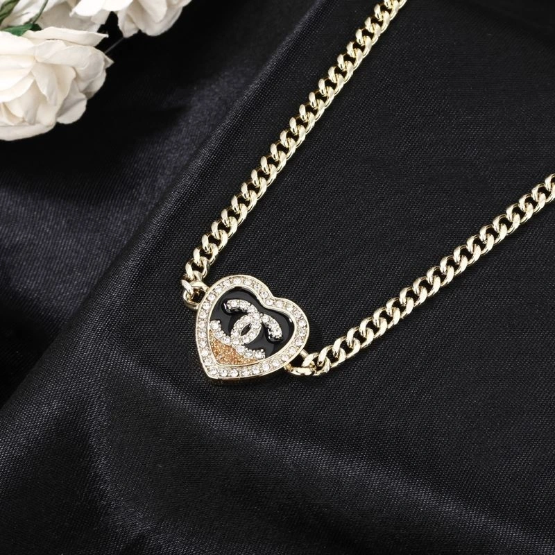 Sophisticated Chxnxl Brooches 292616