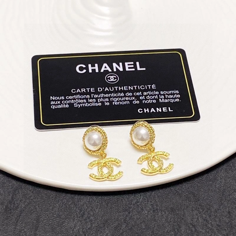 Sophisticated Chxnxl Earrings 291447