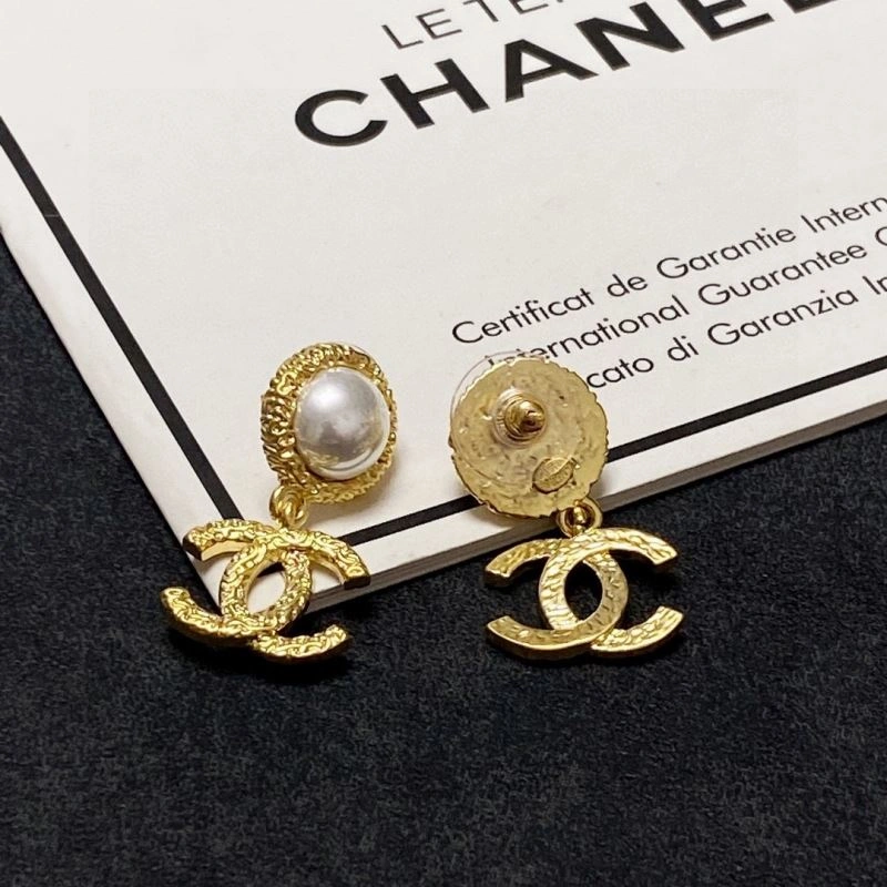 Sophisticated Chxnxl Earrings 291447