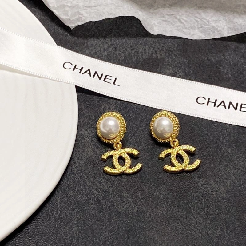 Sophisticated Chxnxl Earrings 291447