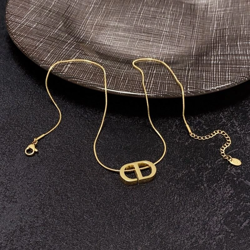 Christian Dxxr Necklaces Trendy 295104