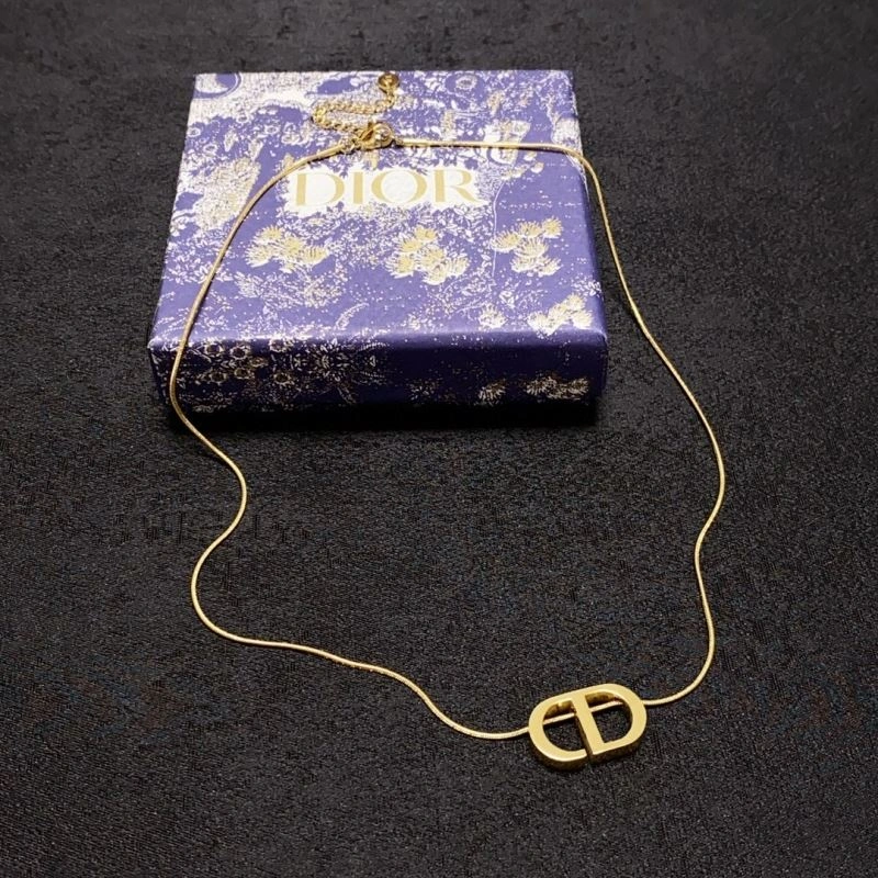 Christian Dxxr Necklaces Trendy 295104