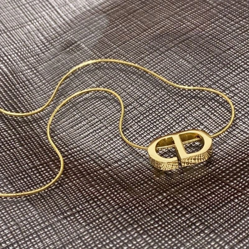 Christian Dxxr Necklaces Trendy 295104