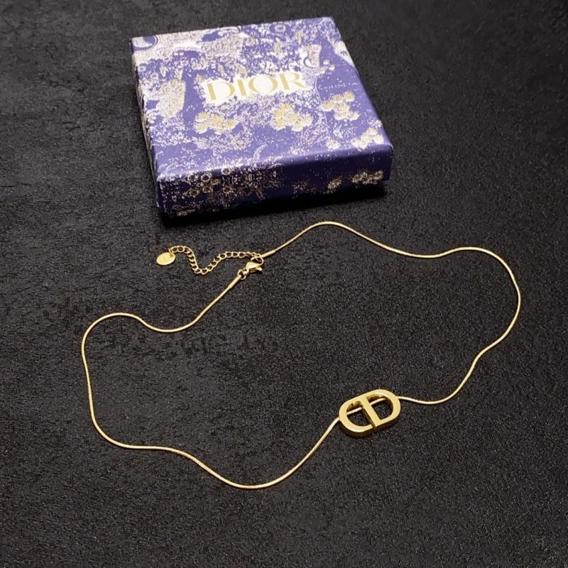 Christian Dxxr Necklaces Trendy 295104