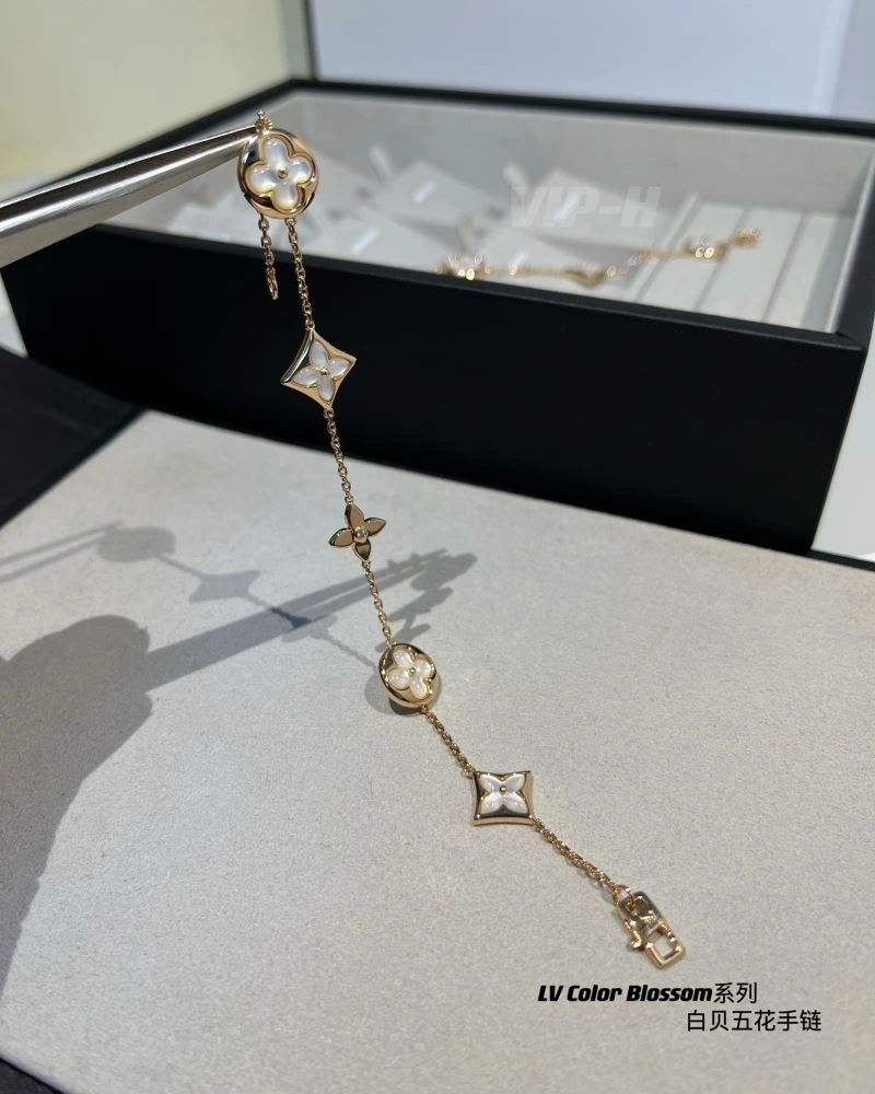 Lightweight LX Bracelets 311916