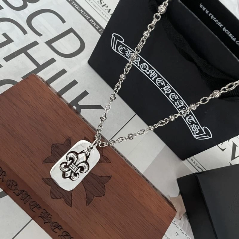 Chrxmx Hxxrts Necklaces Practical 300815