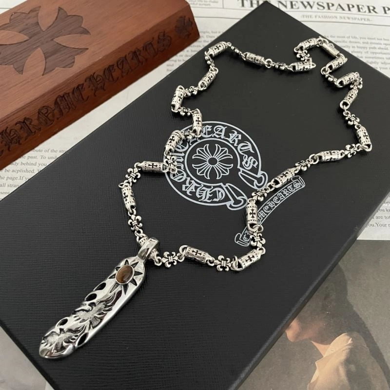 Stylish Chrxmx Hxxrts Necklaces 300791