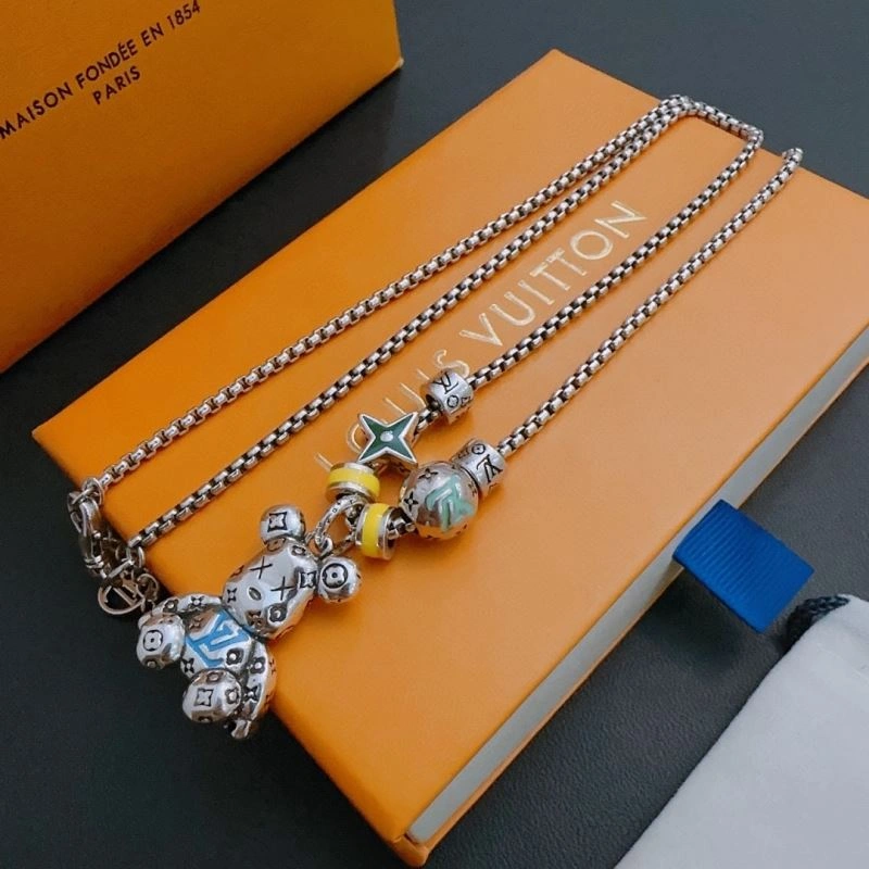 LX Necklaces EyeCatching 311489