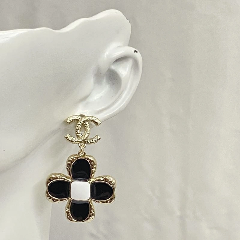 Chxnxl Earrings Bold 291443