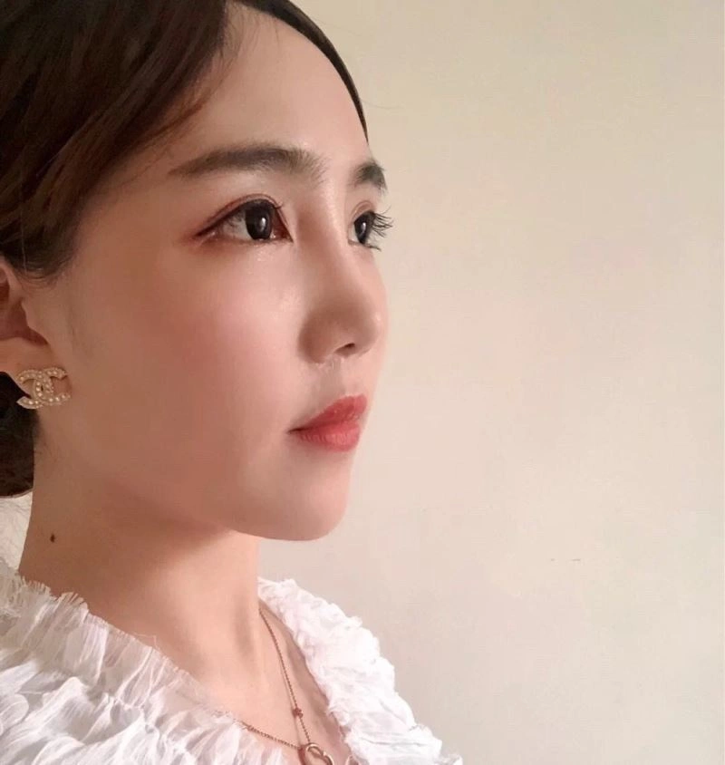 Comfortable Chxnxl Earrings 291445