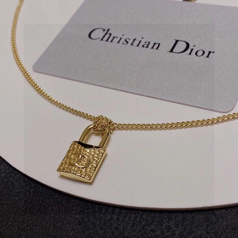 Cozy Christian Dxxr Necklaces 295092