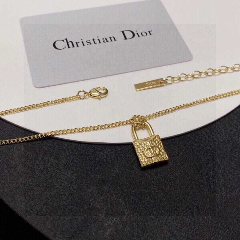Cozy Christian Dxxr Necklaces 295092