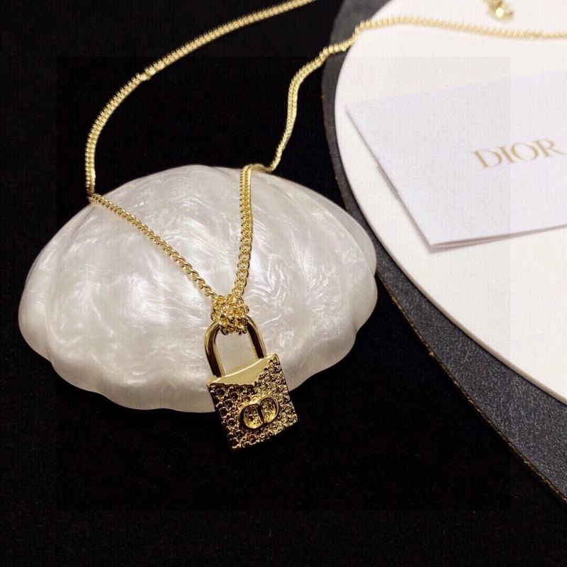 Cozy Christian Dxxr Necklaces 295092
