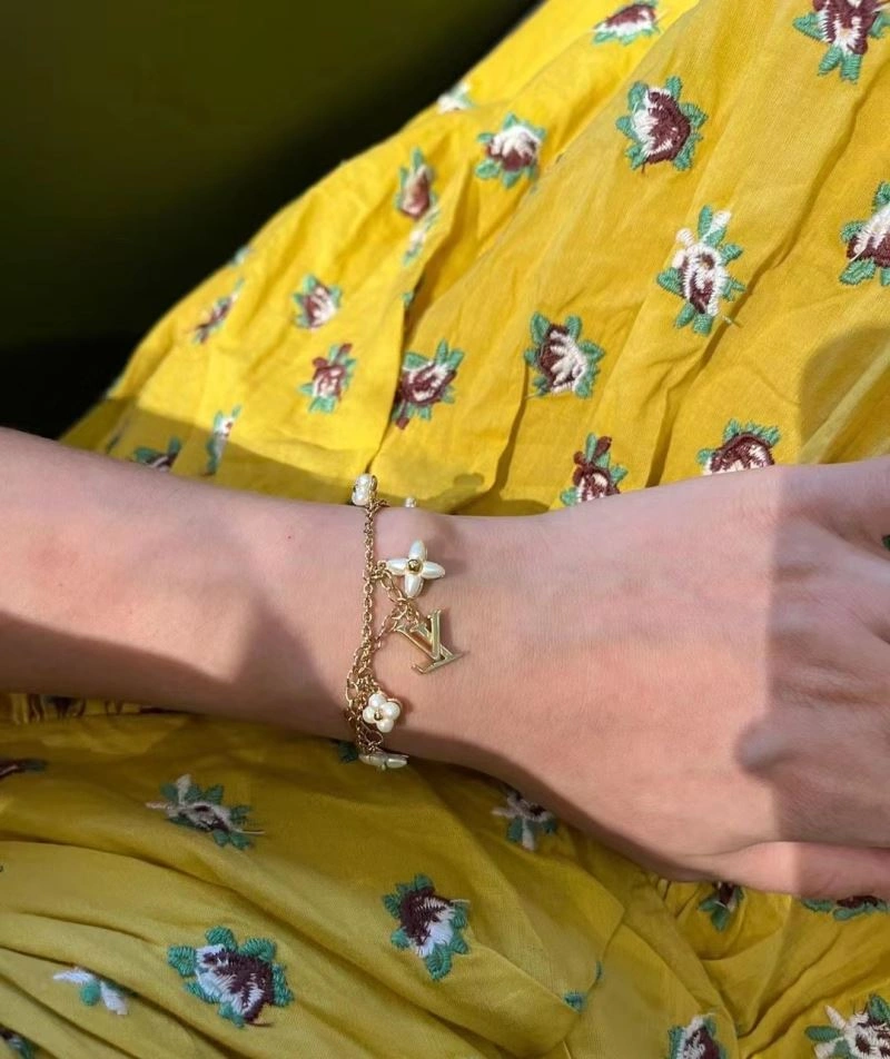 LX Bracelets HighQuality 311904
