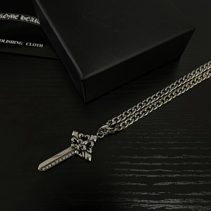 Trendy Chrxmx Hxxrts Necklaces 300790