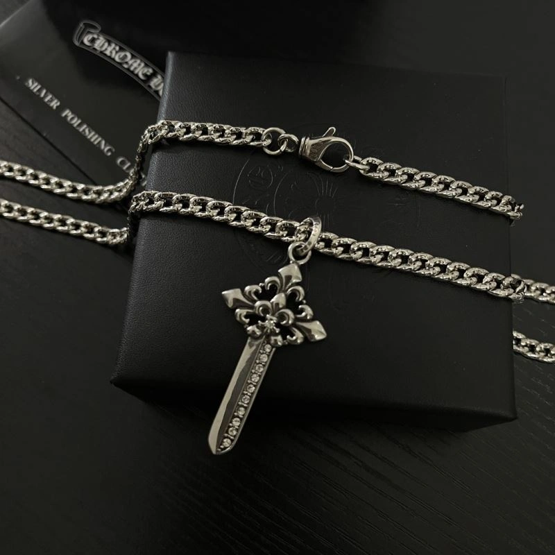 Trendy Chrxmx Hxxrts Necklaces 300790