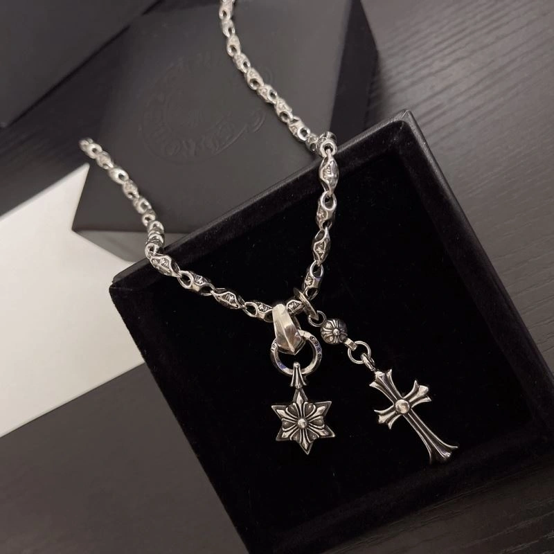 Chrxmx Hxxrts Necklaces Stylish 300786