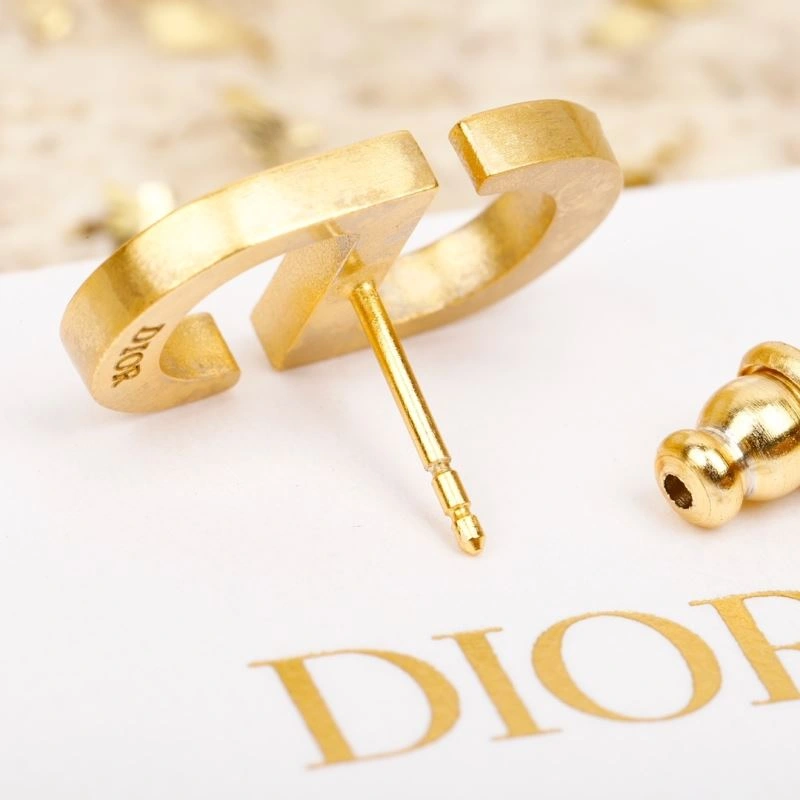 ModernLook Christian Dxxr Earrings 295302