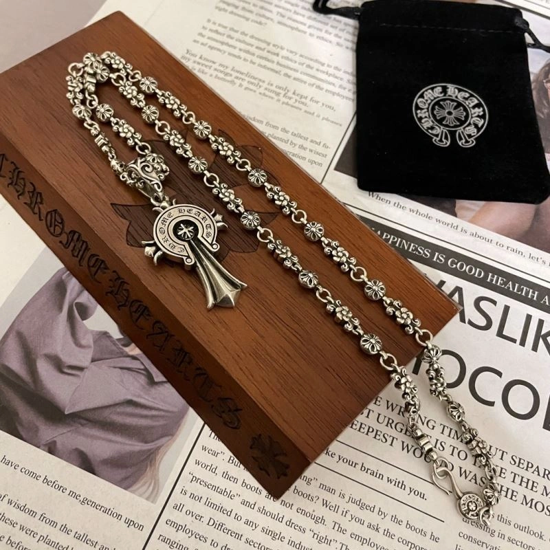 StreetReady Chrxmx Hxxrts Necklaces 300780