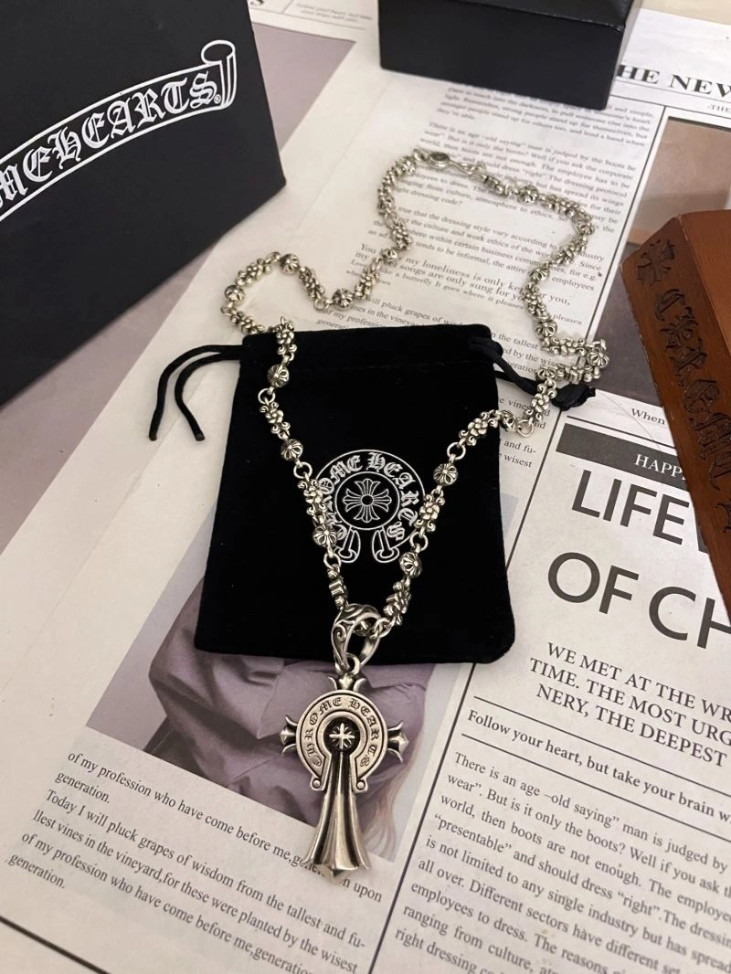 StreetReady Chrxmx Hxxrts Necklaces 300780