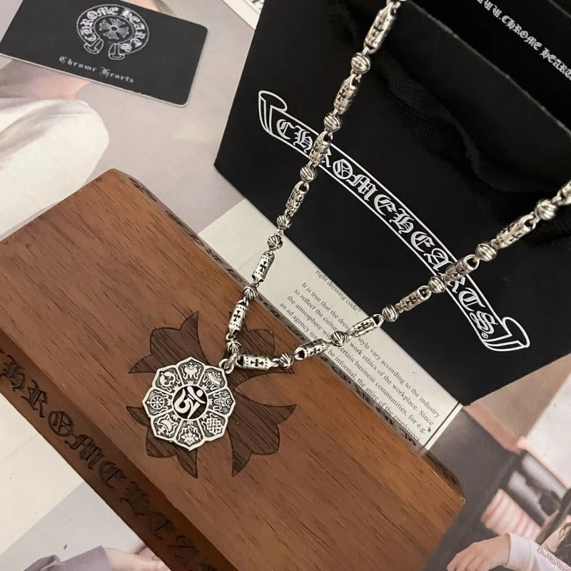 Chrxmx Hxxrts Necklaces ModernLook 300773