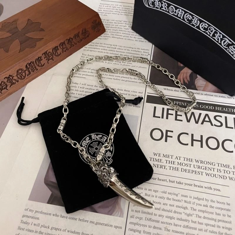 HighQuality Chrxmx Hxxrts Necklaces 300771
