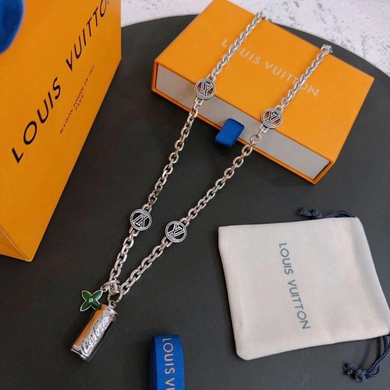 Refined LX Necklaces 311454